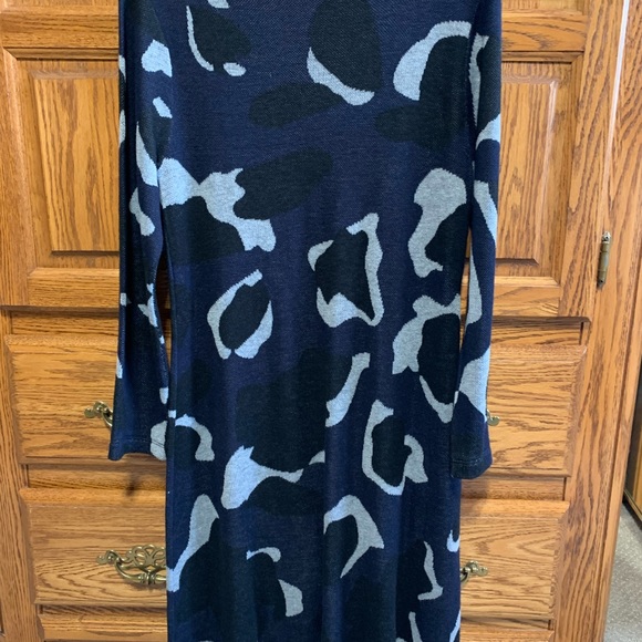 John and Jenn Sweater Dress - Picture 2 of 7